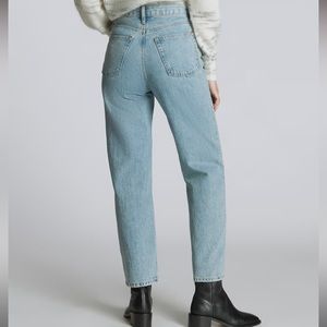 Everlane Rigid Way Jean: size 28 light wash